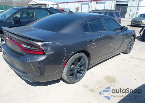 2018 Dodge Charger R/T Rwd z USA, uszkodzony, nr VIN 2C3CDXCT6JH114425